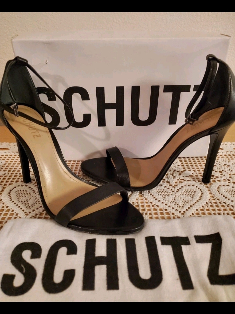 Schutz Cadey-Lee Curve Sandal in Black high heel stiletto gold ankle strap 6.5